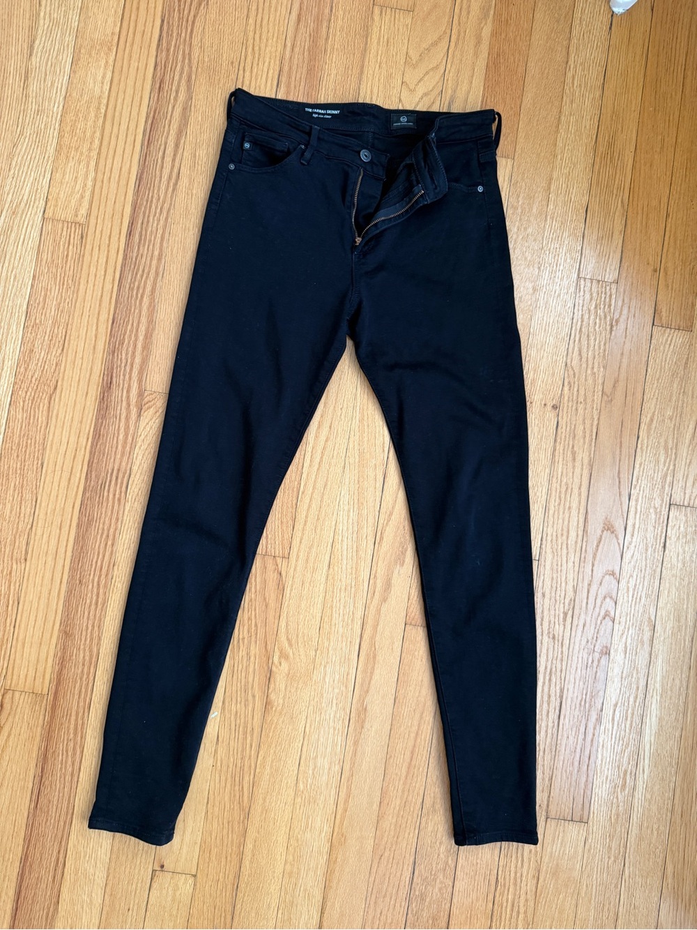 AG Jeans Farrah High Rise Skinny Jeans Size 28R – Black